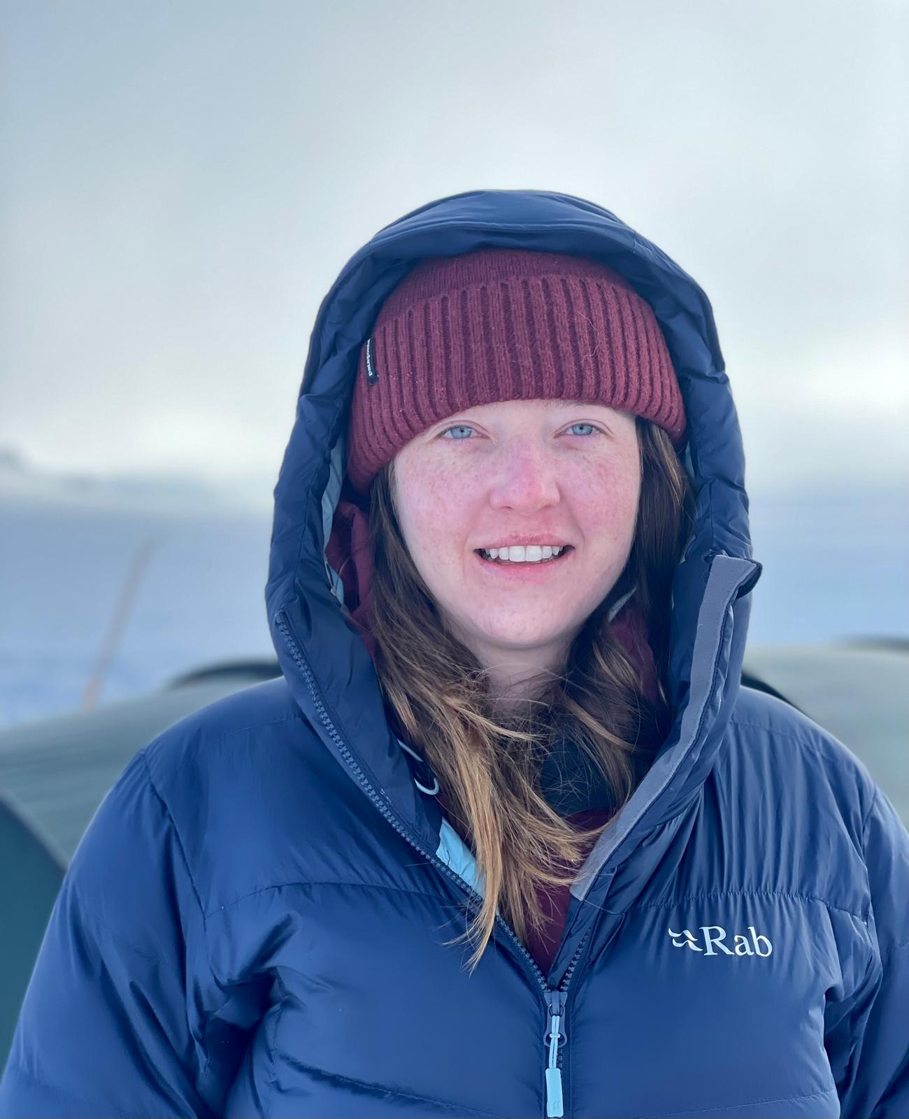 Olivia Crowe headshot